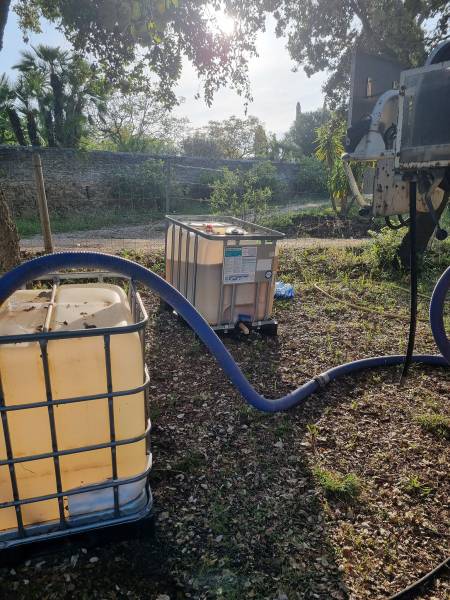 Travaux de pompage de 2 récupérateur d'eau à Bregancon sur Bormes-les-Mimosas (Var)